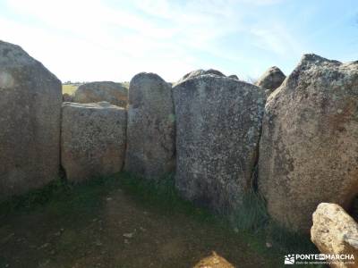 Ciudad de Vascos-Dolmen de Azután;parques naturales murcia grupo de montaña madrid wikiloc